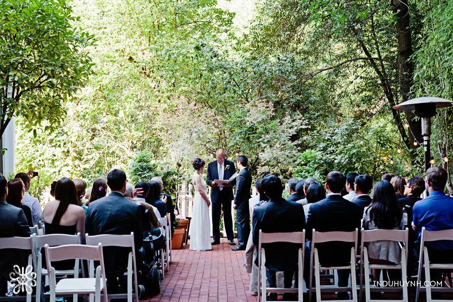 022-Intimate-wedding-at-the-Tavern-at-Lark-Creek-in-Larkspur,CA-Indu-Huynh-Photography